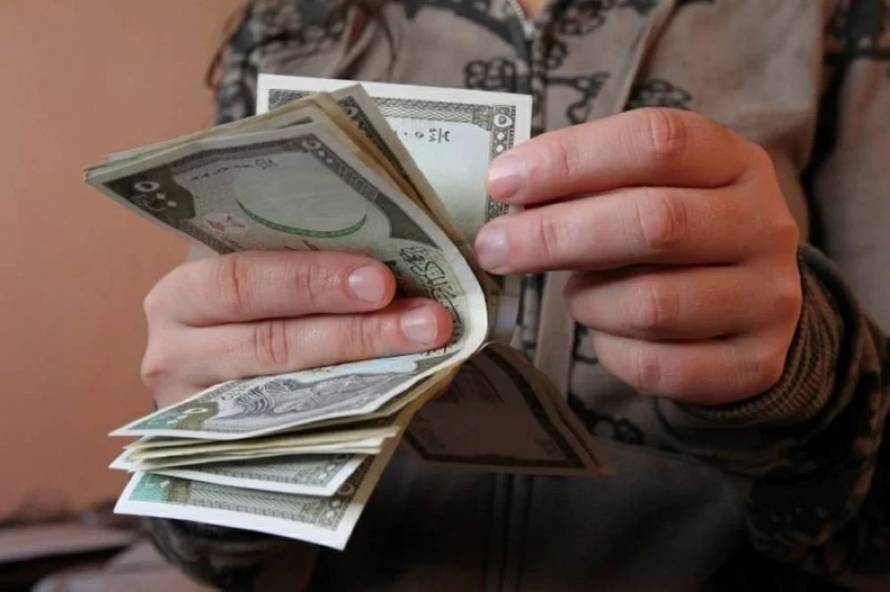 ارتفاع طفيف للدولار في سوريا ا...