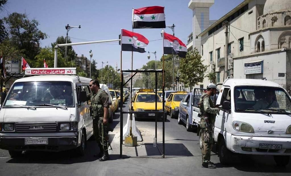 النظام يعتقل نساء وأطفال من دم...