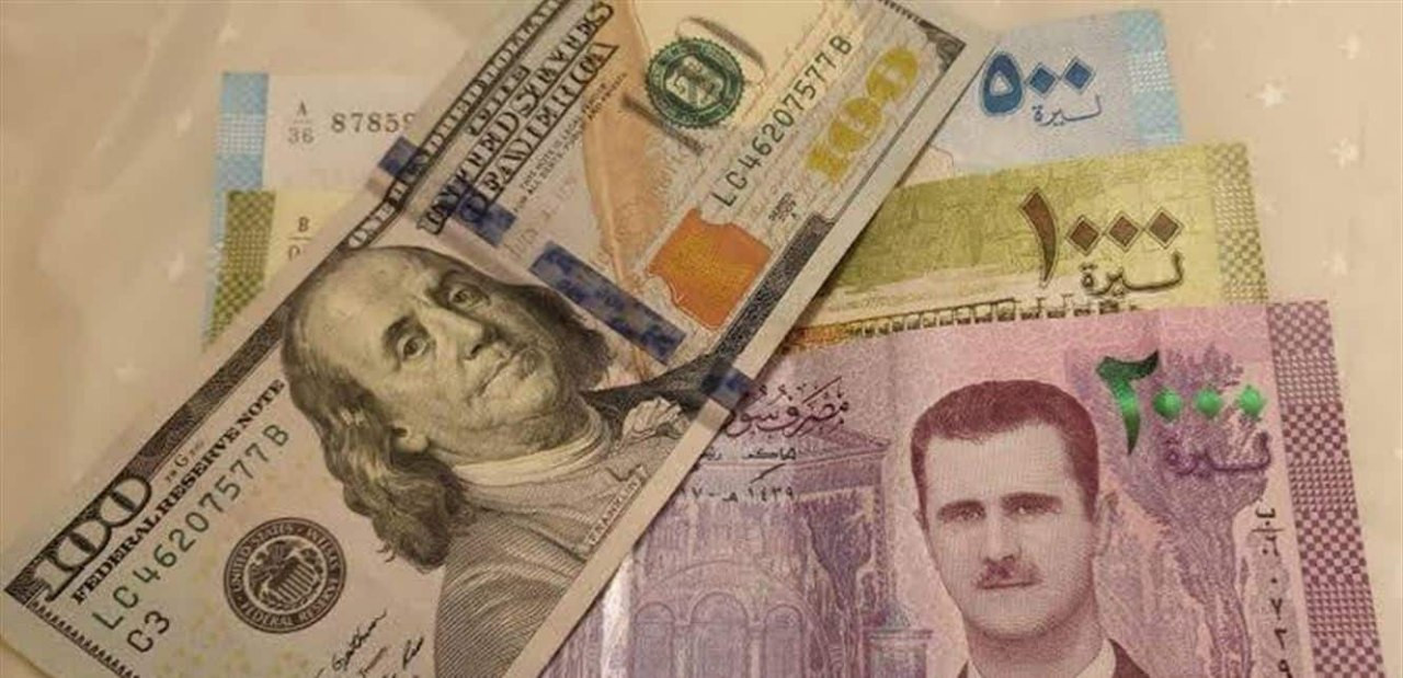 سوريا.. الدولار يواصل الارتفاع...