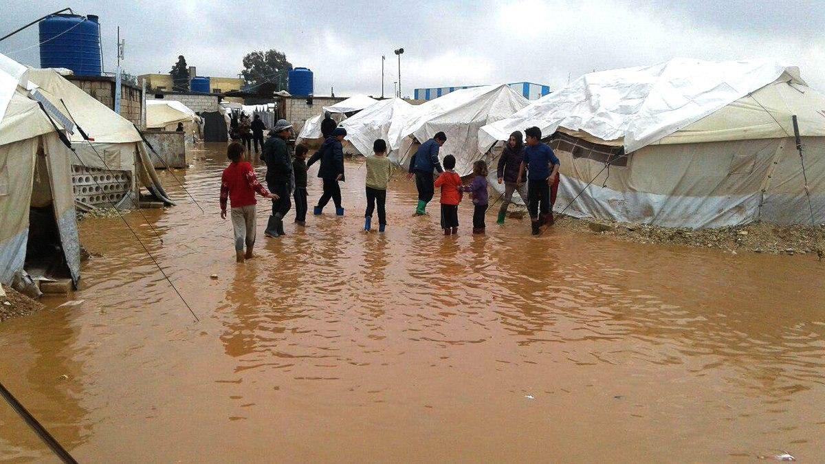 وزير الخارجية الفرنسي: مخيمات...
