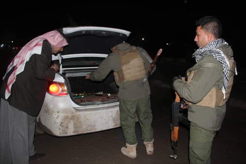 "قسد" تعتقل 14 شابا في الرقة