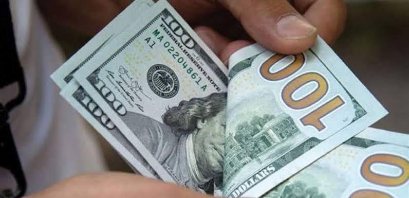 ارتفاع سعر صرف الدوﻻر في السوق...