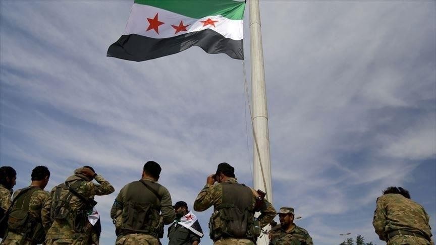 ناسفة تستهدف قياديا بالجيش الو...