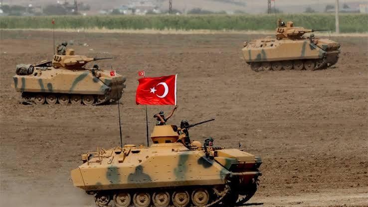 أردوغان: على روسيا التدخل لوقف...