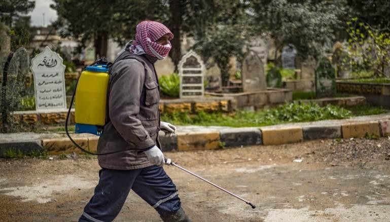 النظام يفرض حظرا للتجوال في من...
