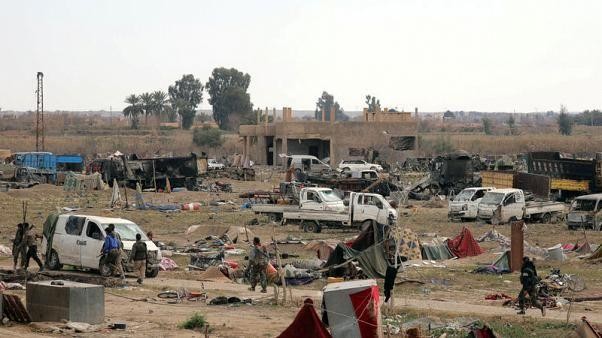 إضراب عام في الباغوز بدير الزو...