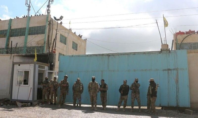 تجدد العصيان في سجن الصناعة في...
