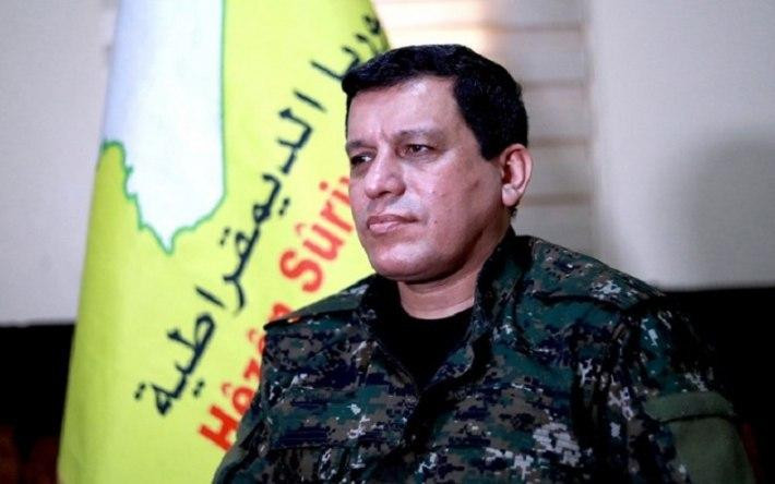 الروس يلتقون قائد "قسد".. هل ي...