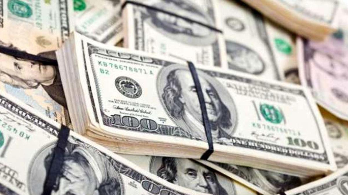 تحسن طفيف في سعر الليرة أمام ا...