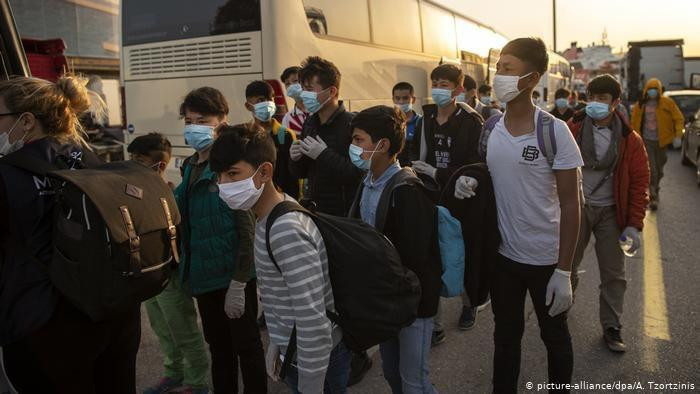 انخفاض أعداد طلبات اللجوء في أ...