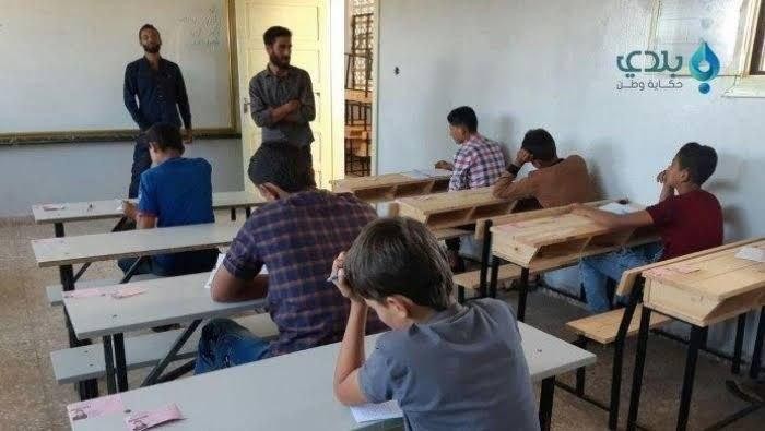 الحكومة المؤقتة تقدم منحة للعا...