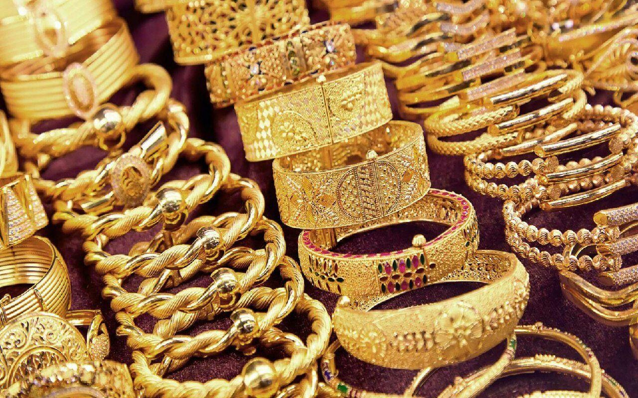 استقرار بأسعار الذهب بعد تحسن...