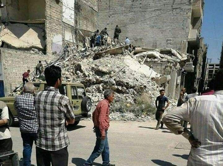 خسائر بشرية بانهيار مبنى سكني...