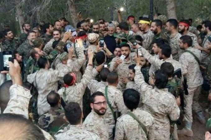 الميليشيات الإيرانية تحفر أنفا...