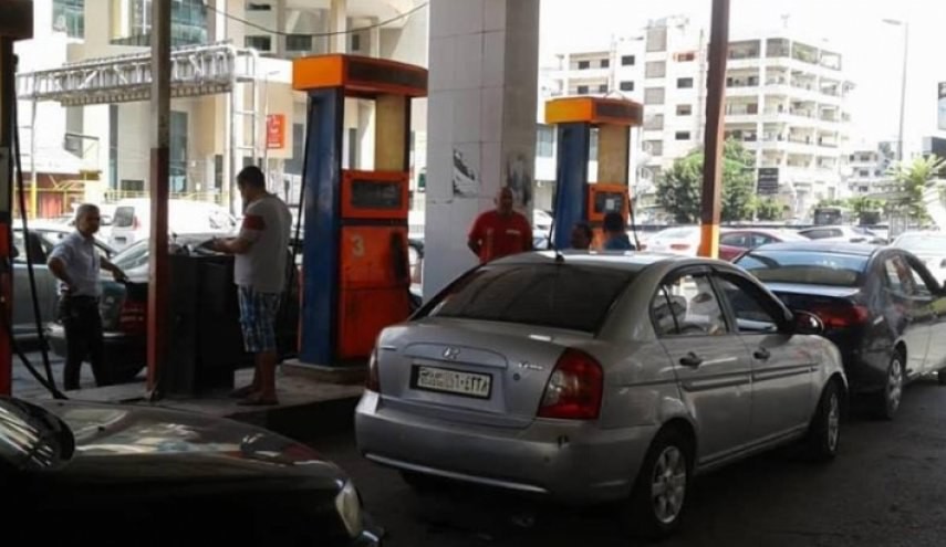 قرار حكومة النظام برفع سعر الب...