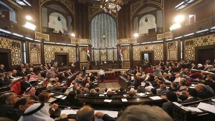 بعد حرائق الساحل.. نواب برلمان...