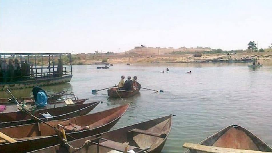 بتهمة التهريب.. قوات النظام تع...