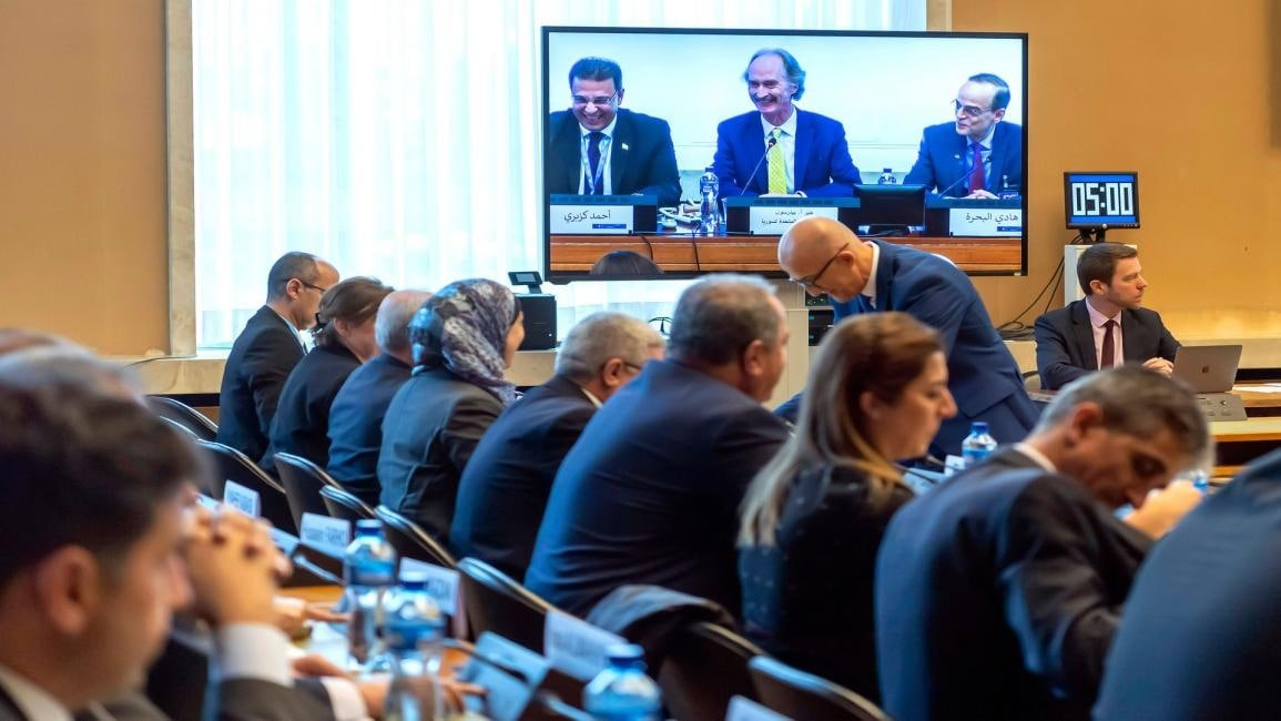 الجلسة الأولى من اجتماعات اللج...