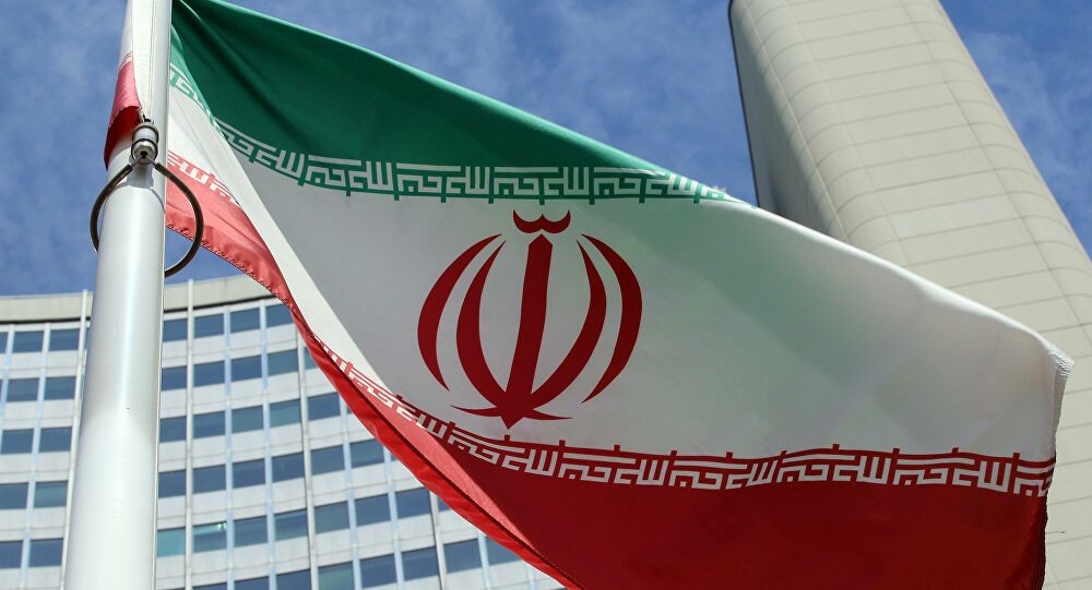إيران تنفي مقتل قيادي من الحرس...