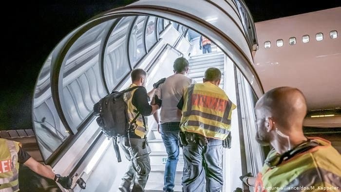 منظمات ألمانية تنتقد خطط رفع ح...