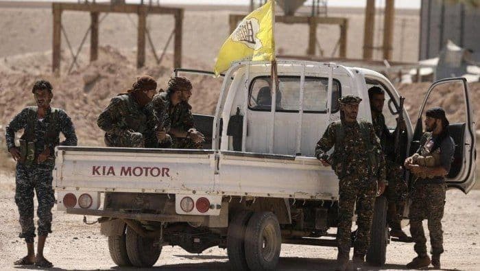 بينهم قيادي.. "قسد" تعتقل 4 عن...