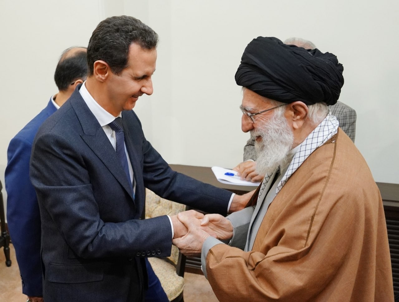 تقدم في وساطة إيرانية بين "حما...