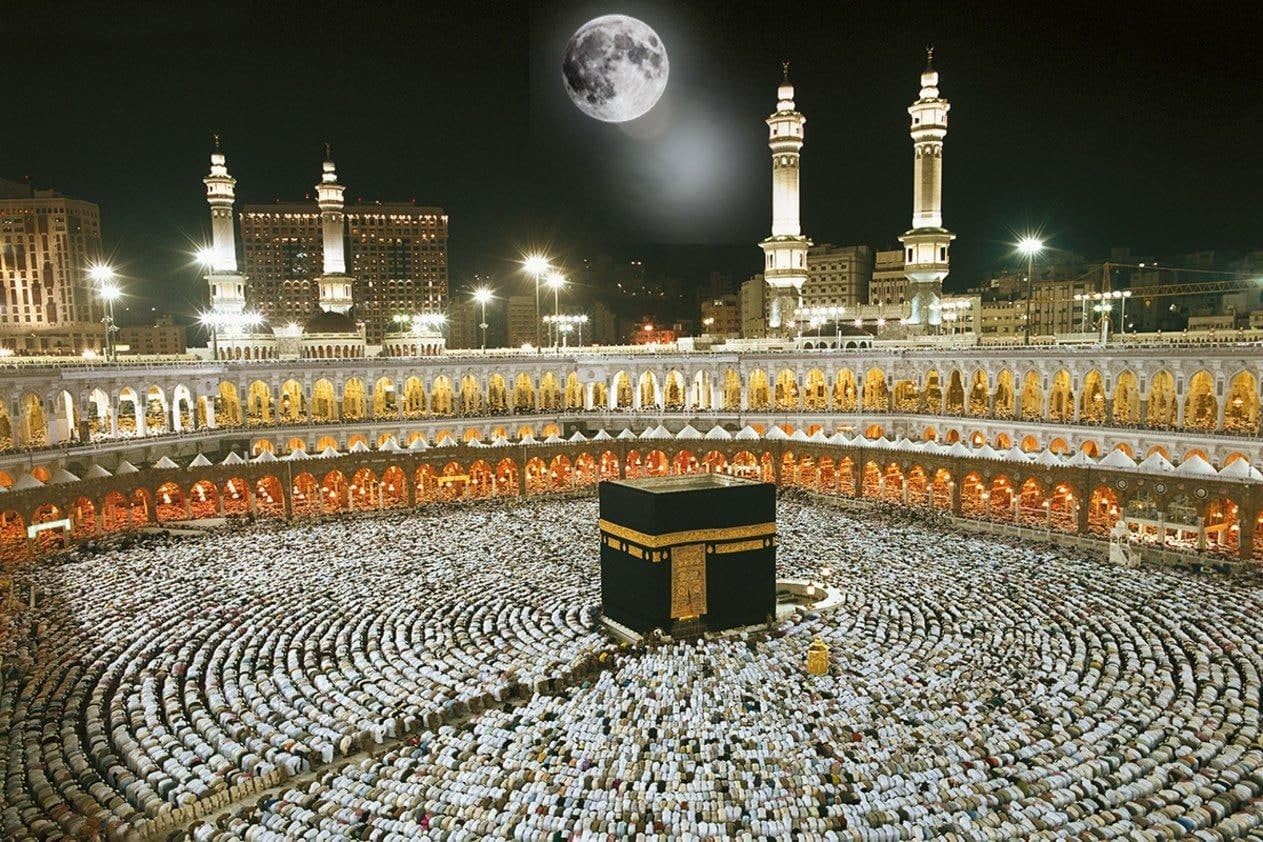 أول تعامد قمري فوق الكعبة الشر...
