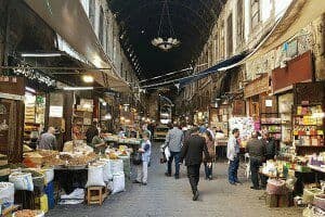 مسؤول يقر بارتفاع اﻷسعار 10% خ...