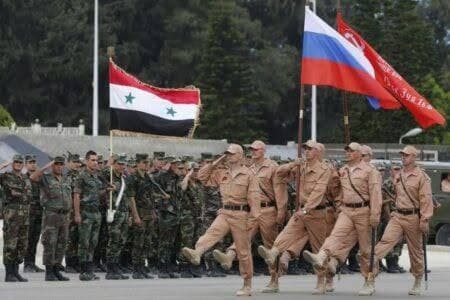 كيف استجدى بشار الأسد روسيا لل...