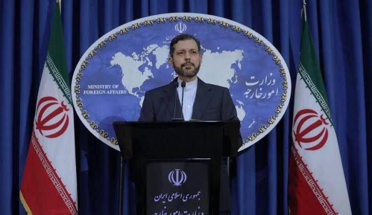 إيران تعلن دعمها المحادثات الس...