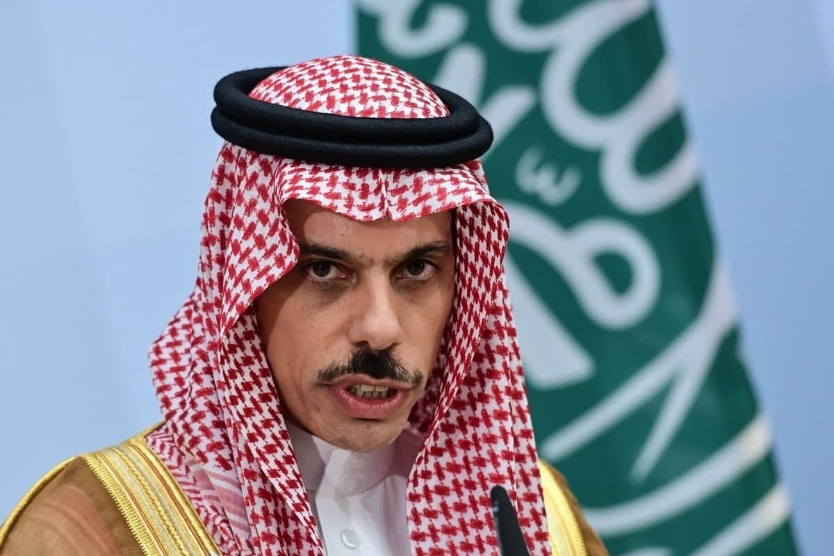 وزير الخارجية السعودي يوضح موق...