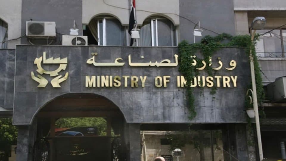 بعد التربية والتعليم العالي.....