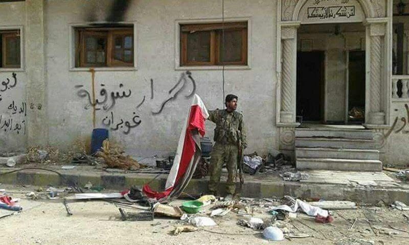 اشتباكات عنيفة بين الجيش الوطن...