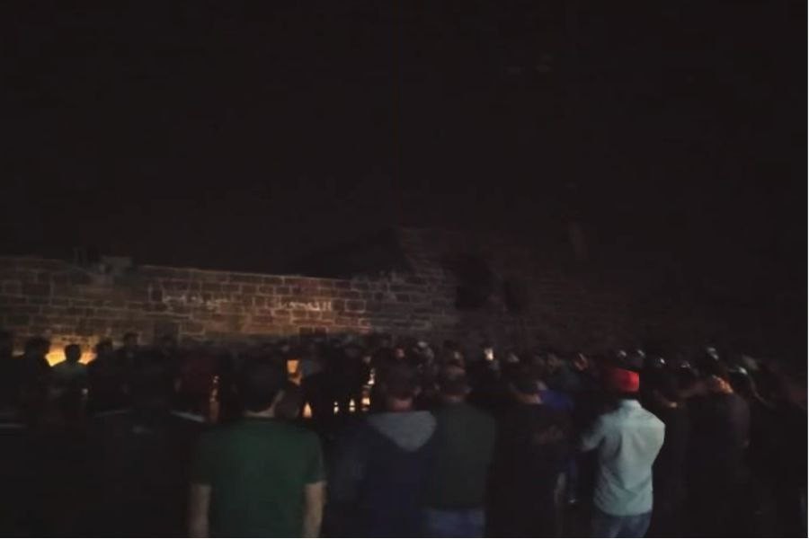 أهالي درعا يحرّرون أسيرا فلسطي...