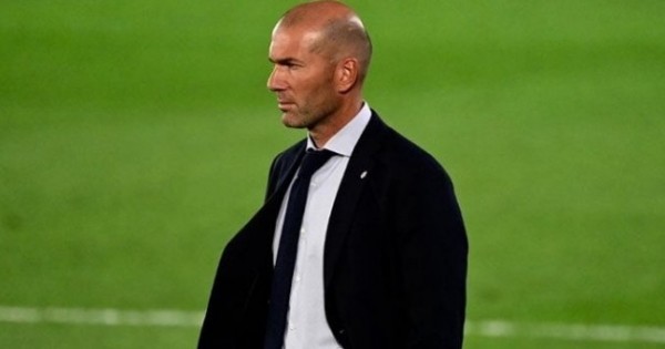 الأنظار تتجه لنصف نهائي دوري أ...