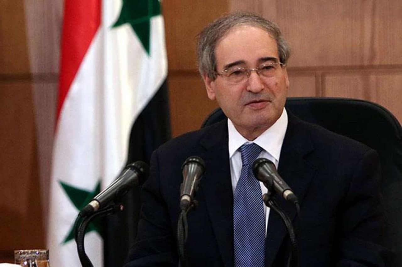خارجية النظام تهاجم الموقف الف...