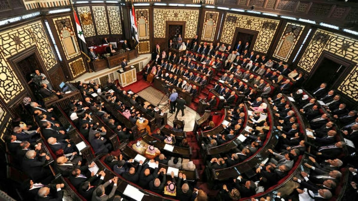 في بلد التقنين.. مطالبات لحكوم...
