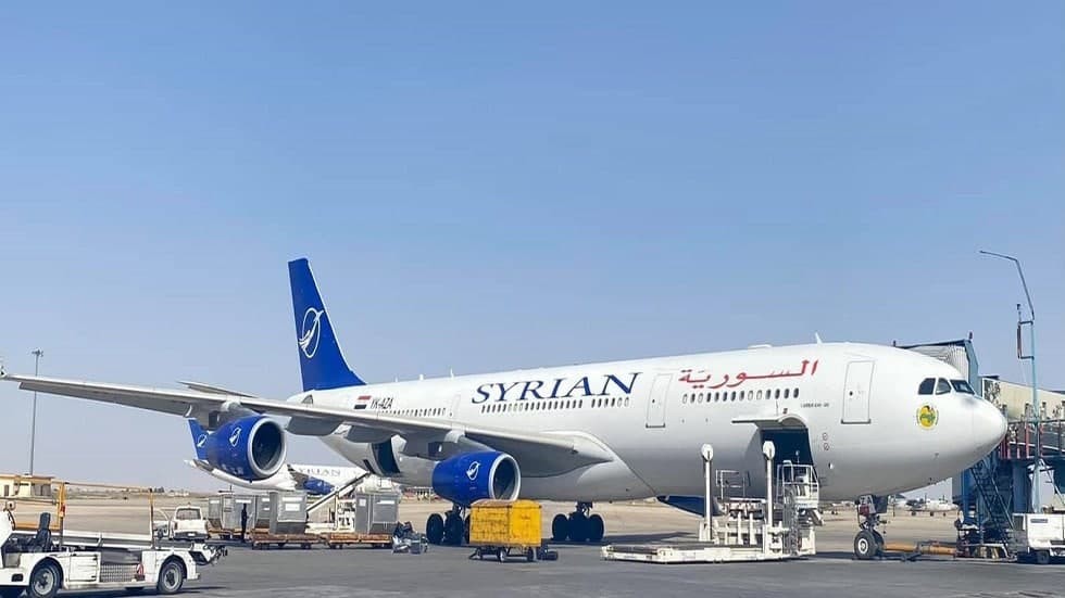 "طيران النظام" يستأنف الرحلات...