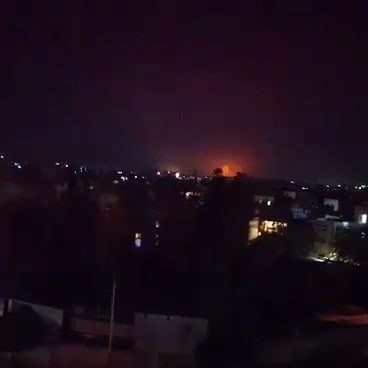 إسرائيل تدك أبرز المواقع العسك...