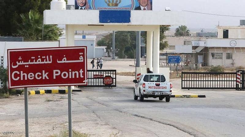 الأردن يسمح بعبور السائقين الس...