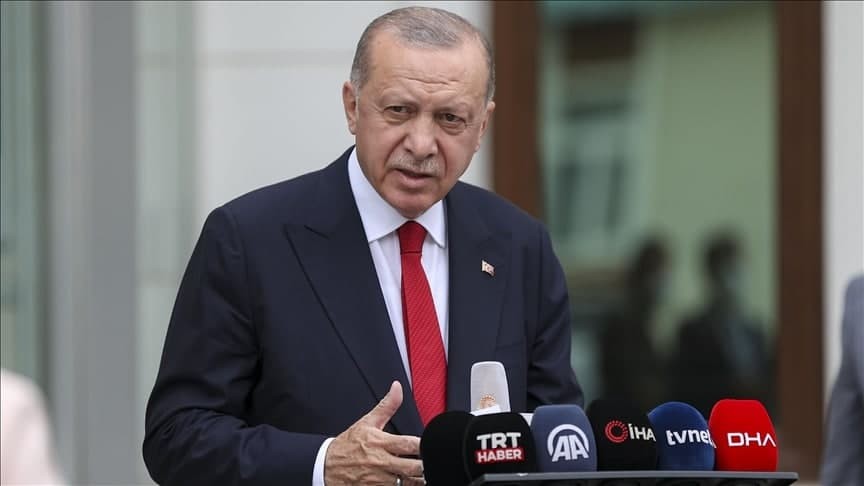 أردوغان يؤكد استمرار توفير الح...