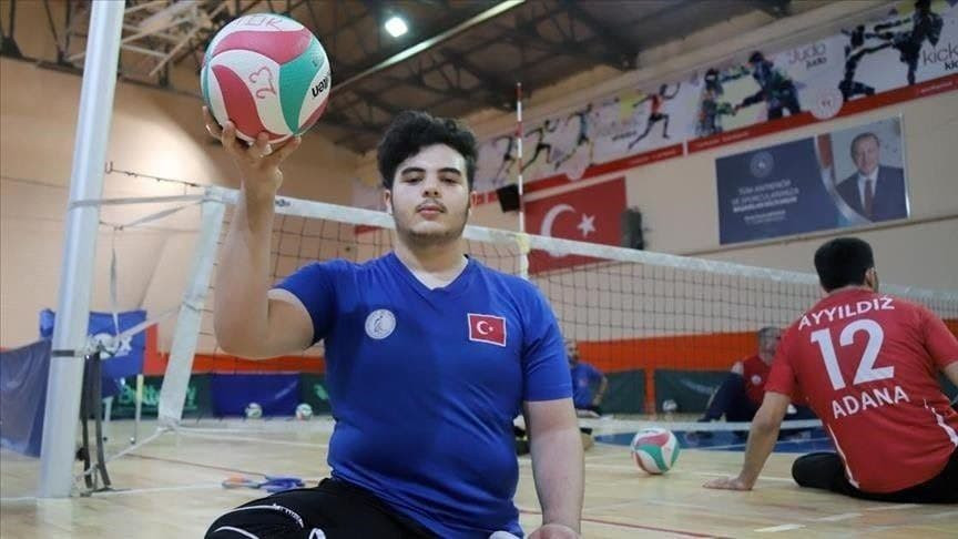 شاب سوري يمثّل منتخب تركيا لكر...