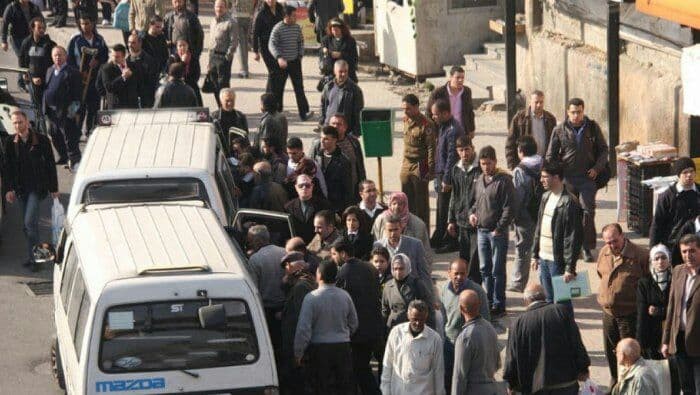 أزمة مواصلات خانقة في جبلة وال...