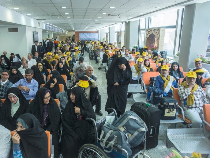 مسؤولون إيرانيون في دمشق لإعاد...