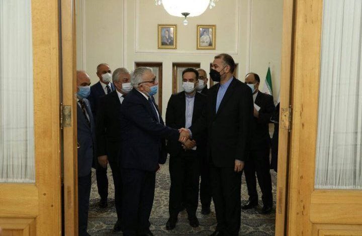 في طهران.. مناقشات روسية - إير...