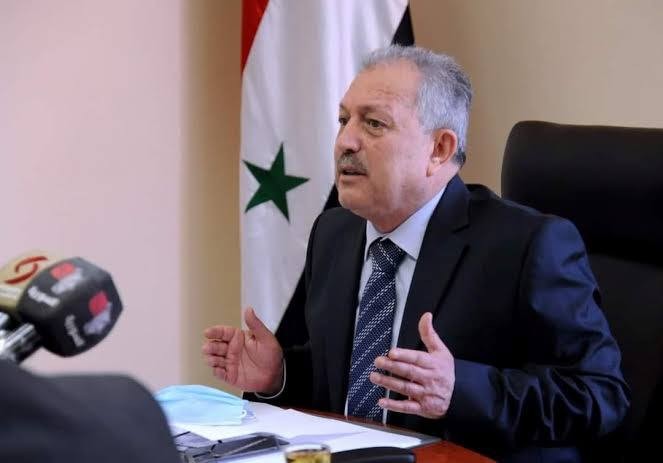 "حسين عرنوس" يؤكد خطة استبعاد...