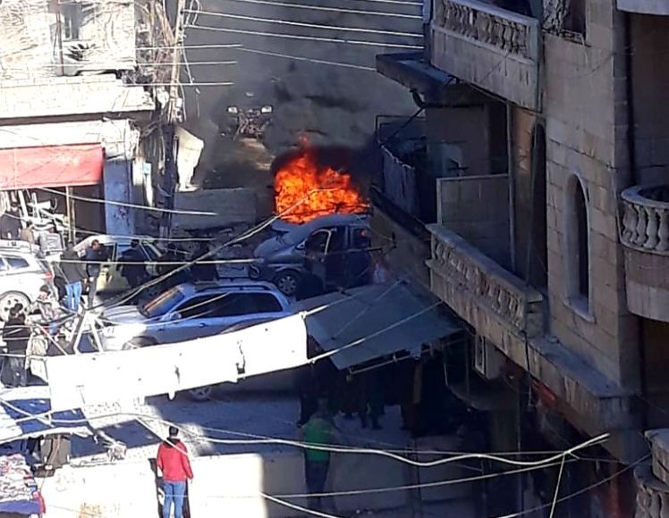 ضحايا مدنيون بقصف صاروخي على ع...