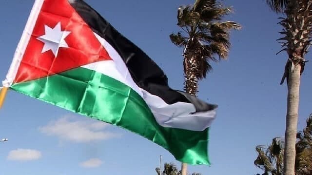 الأردن يتوعد المهربين من سوريا