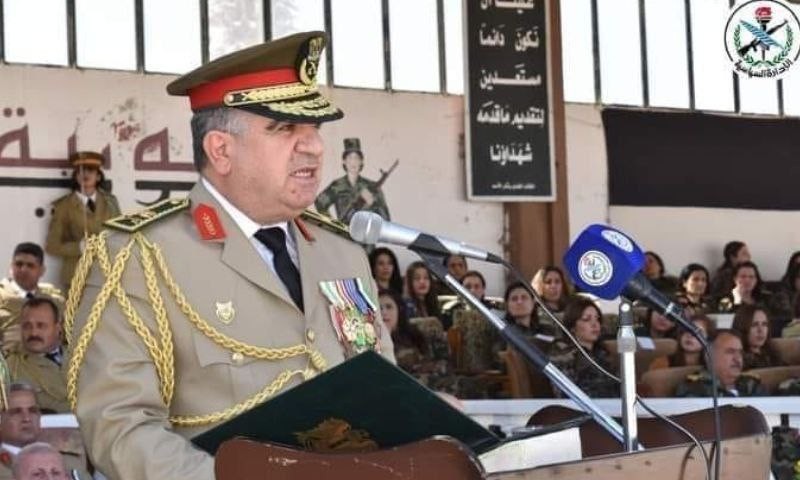 النظام يعين وزيرا جديدا للدفاع