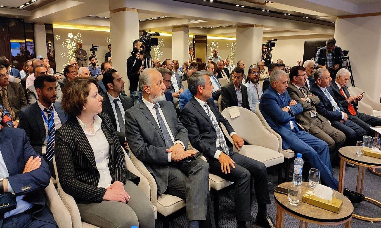 وزير لبناني يوضح سبب تأخر الرب...